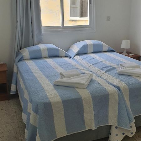 G&E Harbour Apartments Latchi Dış mekan fotoğraf