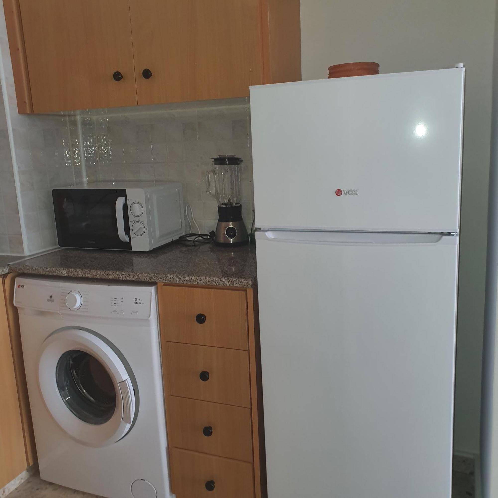 G&E Harbour Apartments Latchi Dış mekan fotoğraf