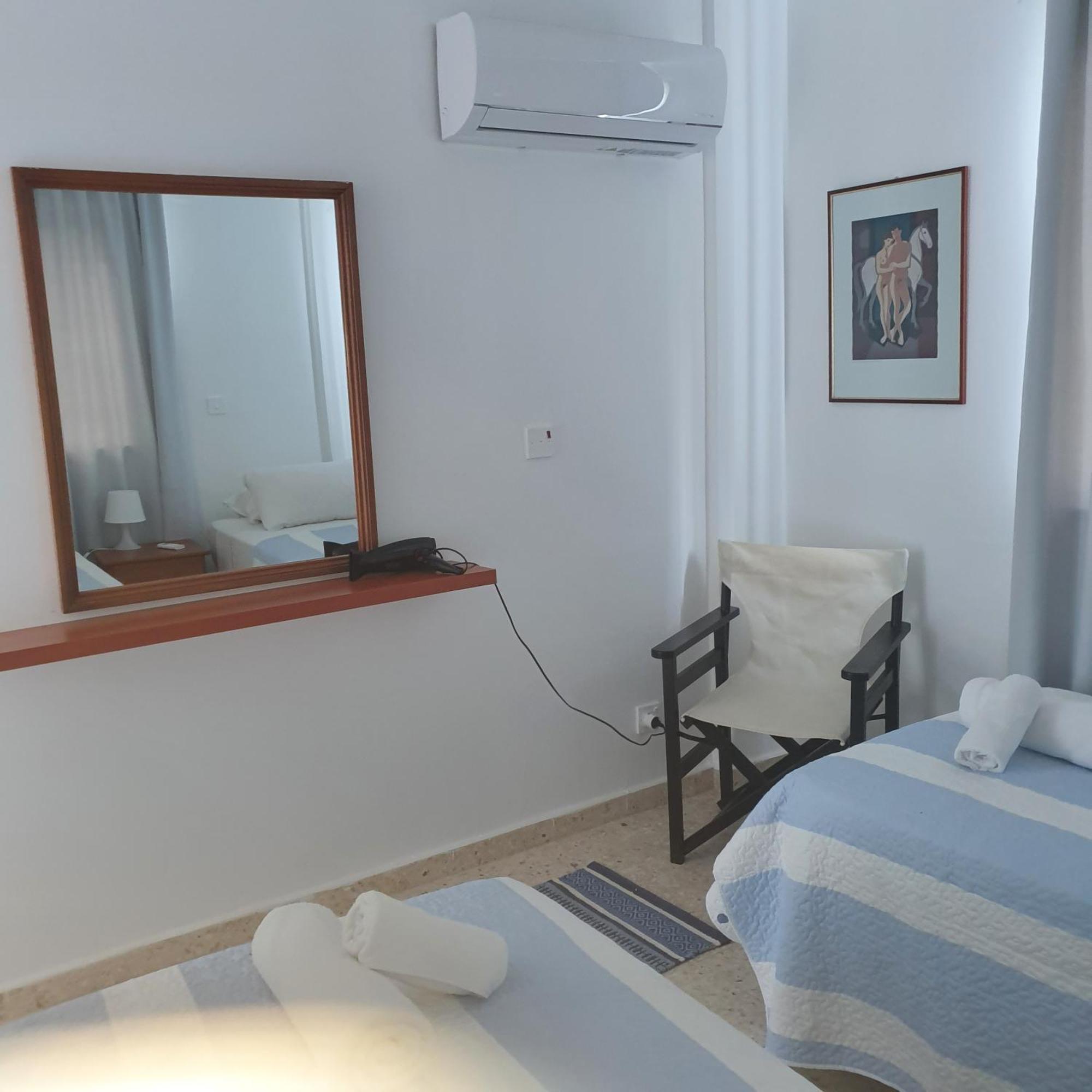 G&E Harbour Apartments Latchi Dış mekan fotoğraf