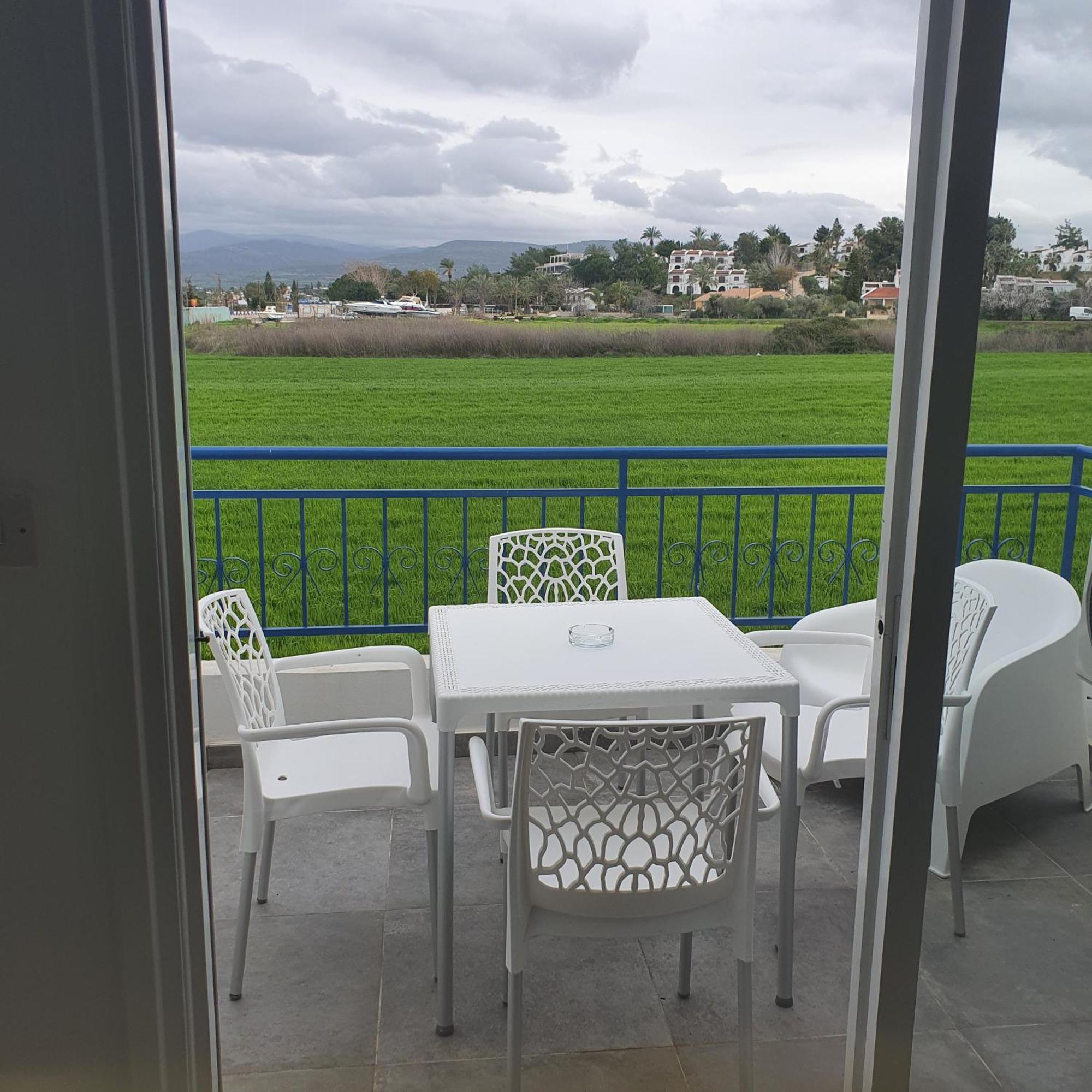 G&E Harbour Apartments Latchi Dış mekan fotoğraf