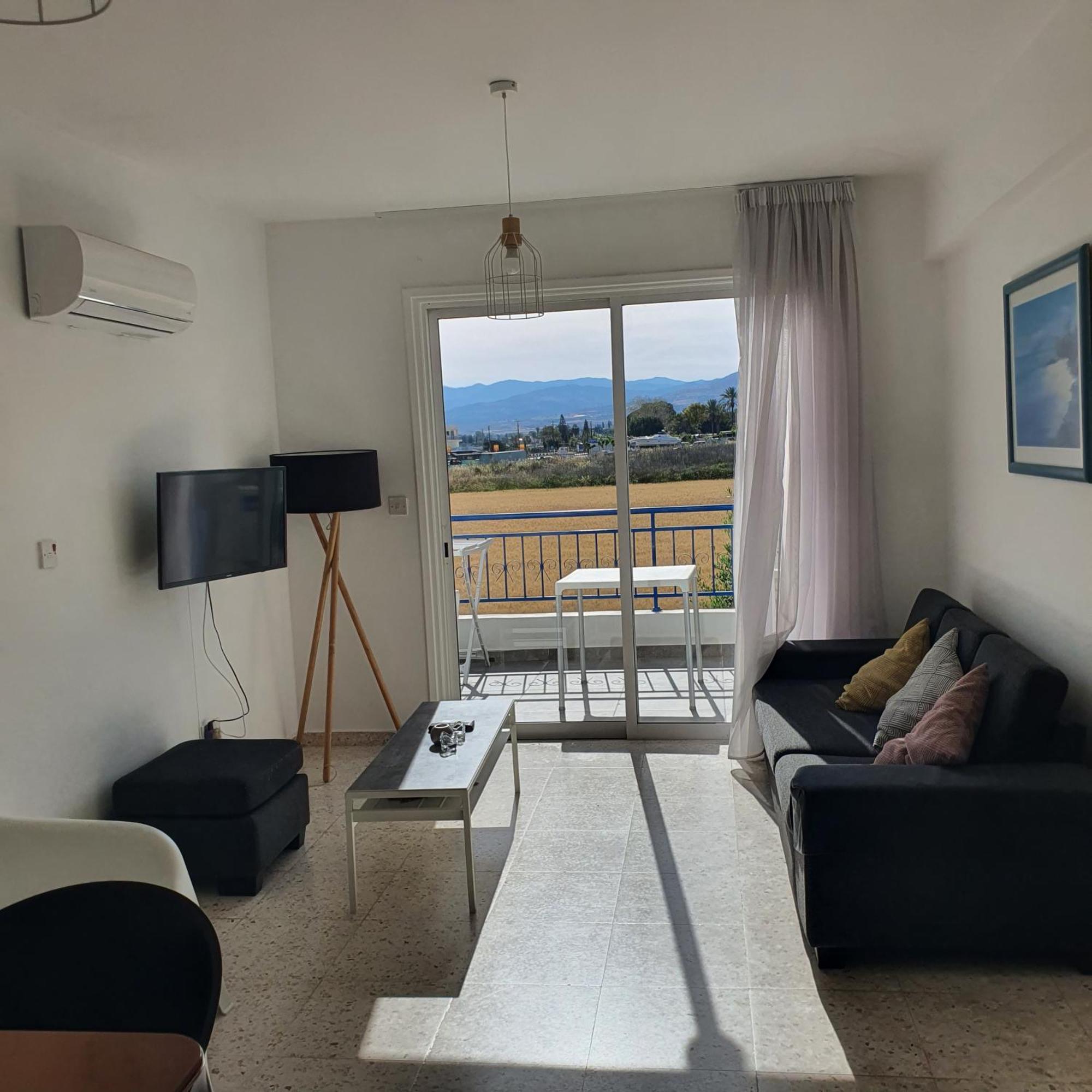 G&E Harbour Apartments Latchi Dış mekan fotoğraf