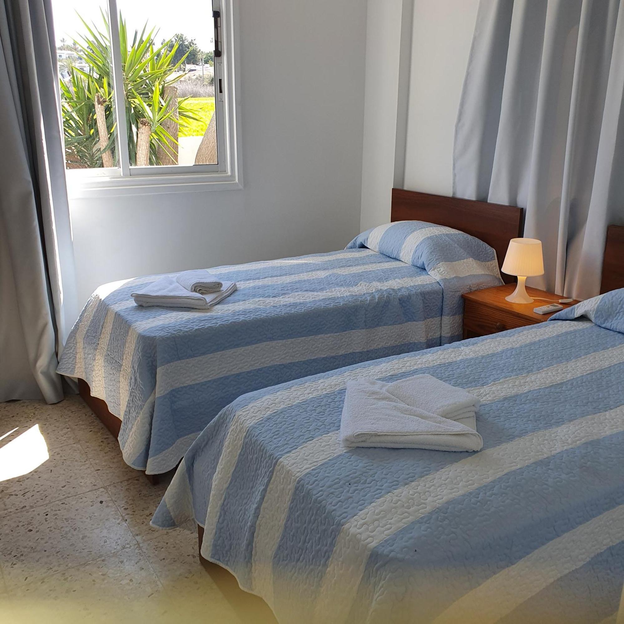 G&E Harbour Apartments Latchi Dış mekan fotoğraf