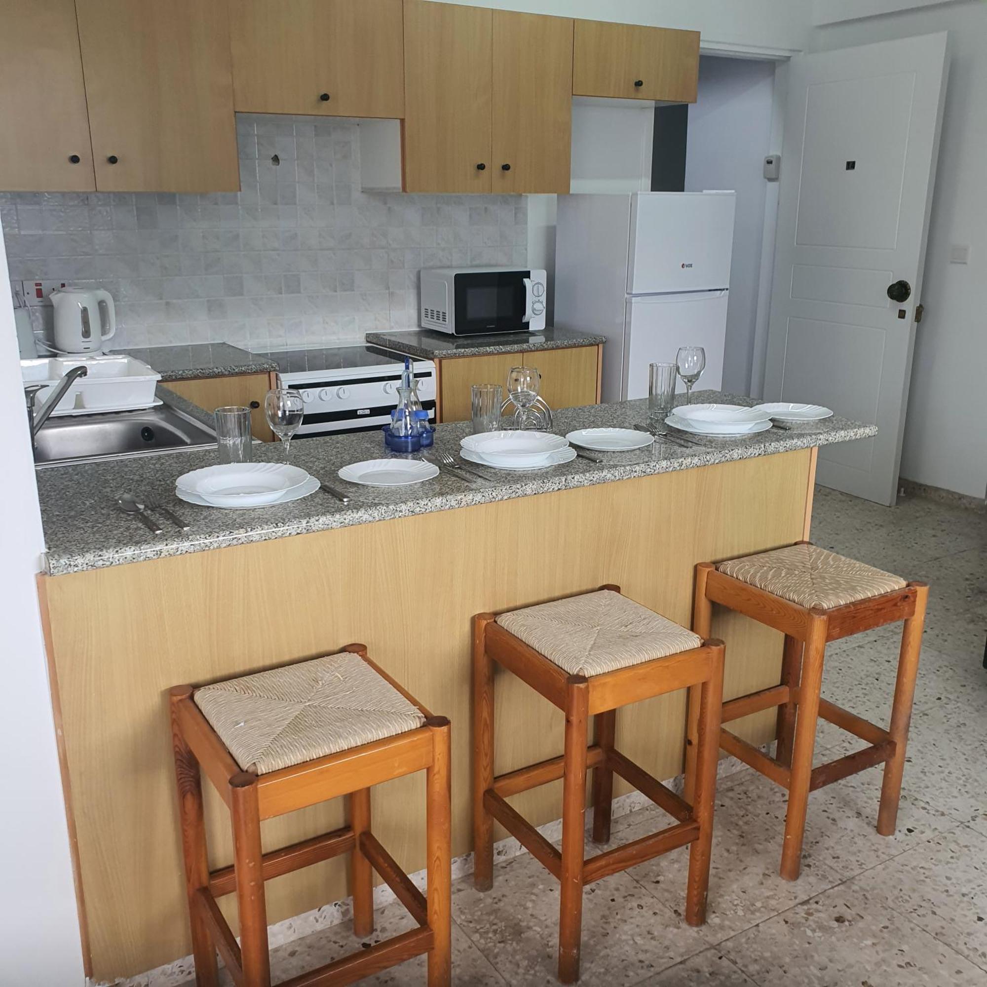 G&E Harbour Apartments Latchi Dış mekan fotoğraf